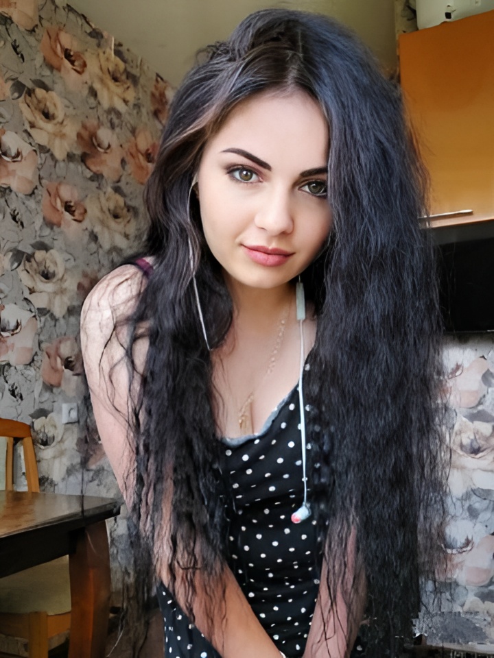 Агнесса привлекальеная девушка из Шушенское цена от 1500 руб