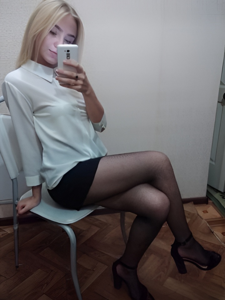 Елизавета привлекальеная девушка из Шушенское цена от 1500 руб