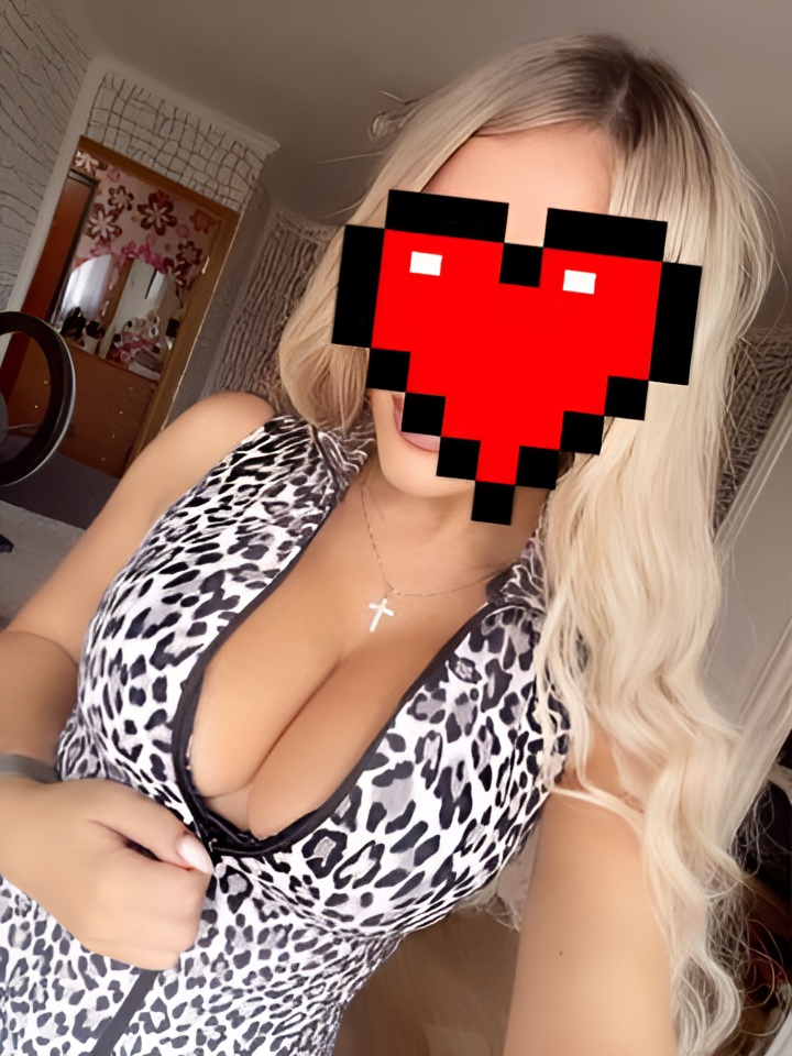 Лина привлекальеная девушка из Шушенское цена от 2000 руб