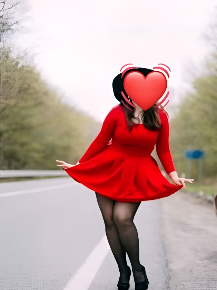 Софа привлекальеная девушка из Шушенское цена от 2500 руб