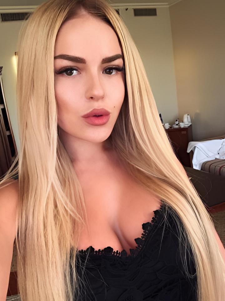 Светлана привлекальеная девушка из Шушенское цена от 2000 руб