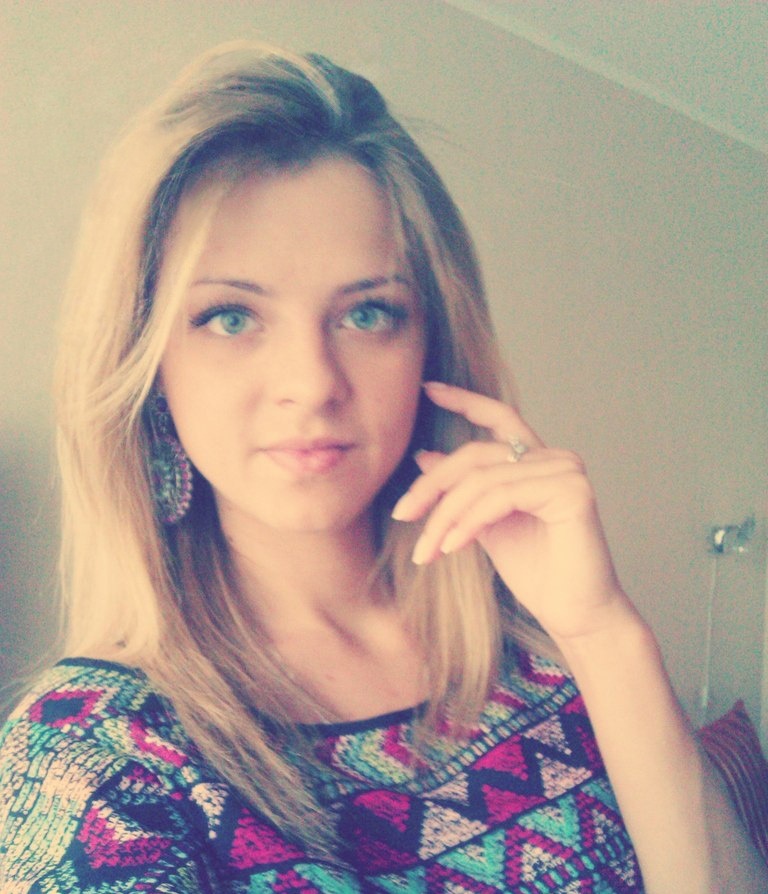 Настюша привлекательная девушка из Шушенское цена от 3000 руб