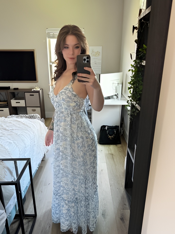 Индивидуалка Юна, доступна для личного знакомства от 2500 руб